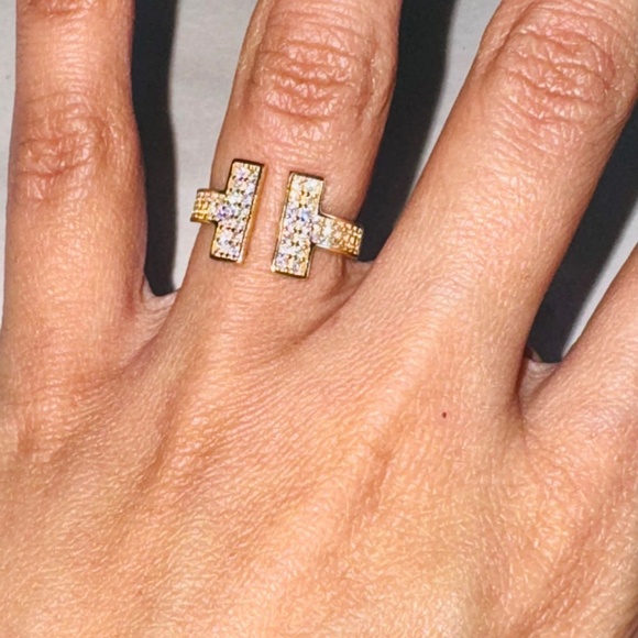 10K SOLID GOLD Luxury Design Ring for Women, Gift for her, Promise ring, SALE! - Picture 5 of 5